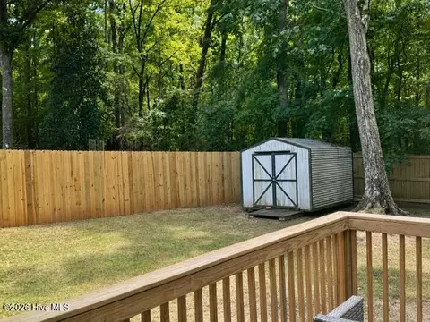 Exterior - 546 Shadowmoor Cir, Thomson, GA 30824 photo 4 of 4