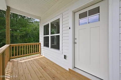 Exterior - 751 Driftwood Dr, Hampstead, NC 28443 photo 4 of 18