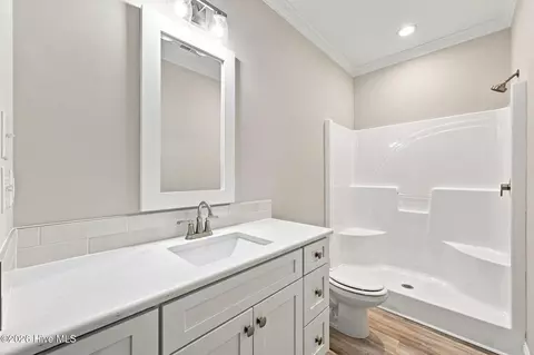 Bath - 751 Driftwood Dr, Hampstead, NC 28443 photo 3 of 7