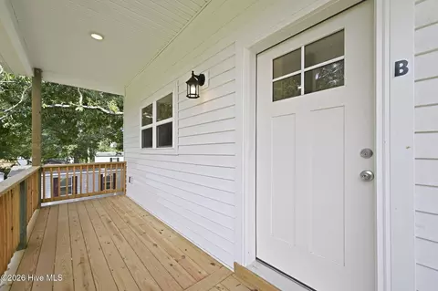 Exterior - 751 Driftwood Dr, Hampstead, NC 28443 photo 12 of 18