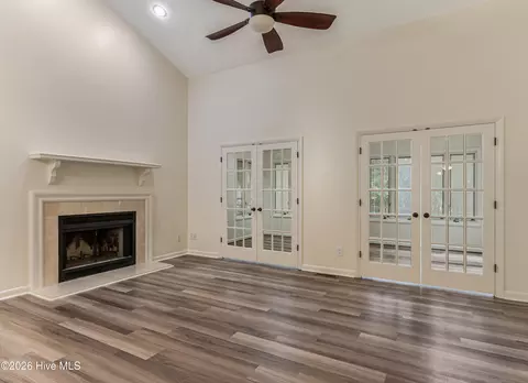 Living - 170 Tamarisk Ln, Pinehurst, NC 28374 photo 2 of 5
