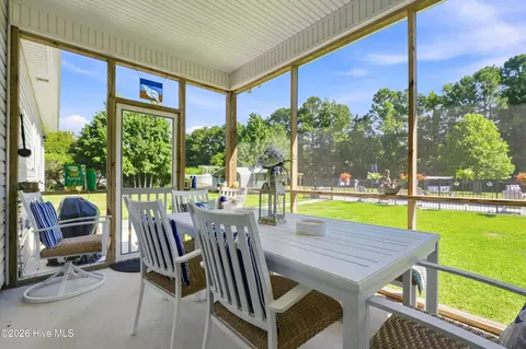 Exterior - 437 Howards Landing Rd, Hampstead, NC 28443 photo 7 of 19