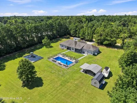View/Area - 437 Howards Landing Rd, Hampstead, NC 28443 photo 5 of 9