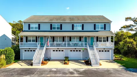 2229 Lennoxville Rd, Beaufort, NC 28516