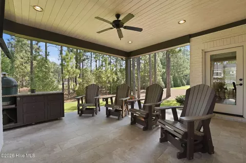 Exterior - 109 Chanticleer Dr, Pinehurst, NC 28374 photo 22 of 23