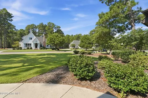 Exterior - 109 Chanticleer Dr, Pinehurst, NC 28374 photo 14 of 23