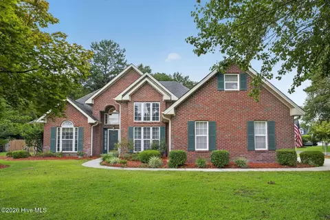 200 Snug Harbour Dr, Wilmington, NC 28405