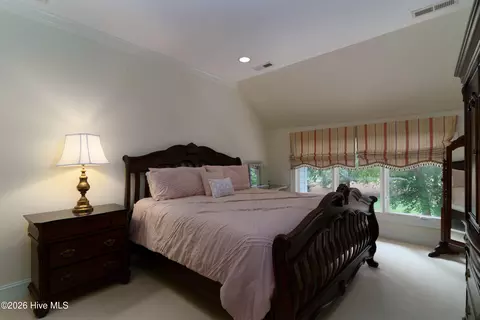 Bedroom - 35 Bel Air Dr, Pinehurst, NC 28374 photo 9 of 11