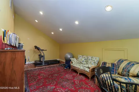 Bedroom - 35 Bel Air Dr, Pinehurst, NC 28374 photo 5 of 11