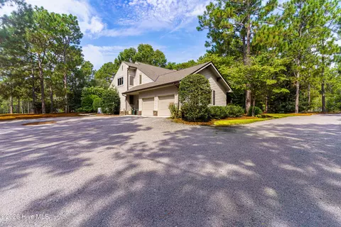 Exterior - 35 Bel Air Dr, Pinehurst, NC 28374 photo 3 of 12
