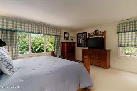 Bedroom - 35 Bel Air Dr, Pinehurst, NC 28374 photo 11 of 11