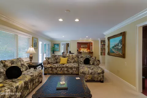 Living - 35 Bel Air Dr, Pinehurst, NC 28374 photo 5 of 6