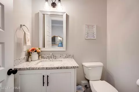 Bath - 5206 Teal Ln, Evans, GA 30809 photo 1 of 5