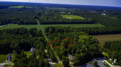 100 Magnolia Way, Grantsboro, NC 28529