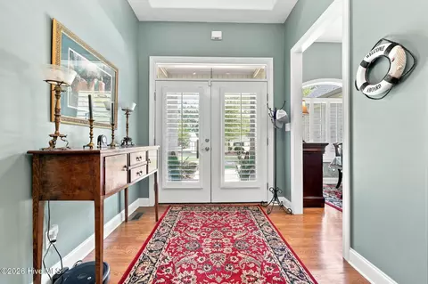 Entry Way - 104 Pamlico Pl, Chocowinity, NC 27817 photo 2 of 2
