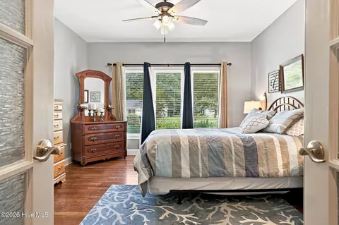 Bedroom - 104 Pamlico Pl, Chocowinity, NC 27817 photo 3 of 7