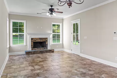 Living - 2229 Millshaven Trl, Evans, GA 30809 photo 5 of 6