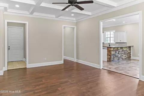 Living - 2229 Millshaven Trl, Evans, GA 30809 photo 3 of 6