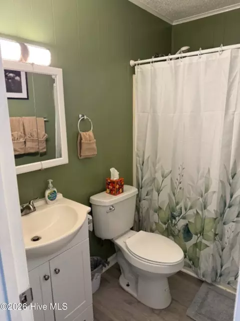 Bath - 210 Shipman Rd #BUILDING E, Havelock, NC 28532 photo 1 of 1