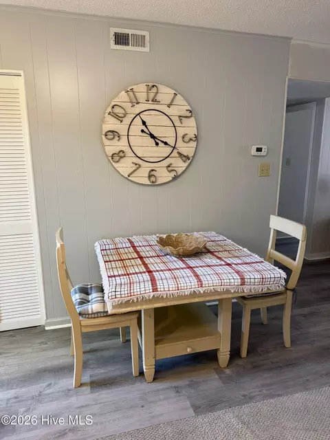 Dining - 210 Shipman Rd #BUILDING E, Havelock, NC 28532 photo 1 of 1