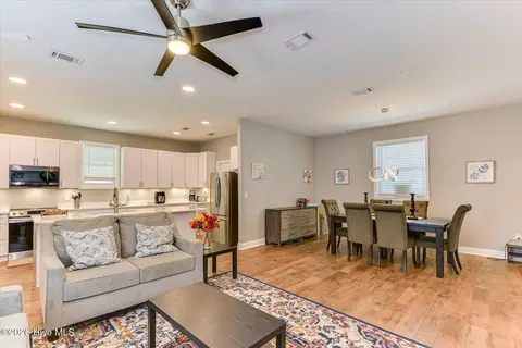 Dining - 3920 Ruth St, Augusta, GA 30909 photo 2 of 3