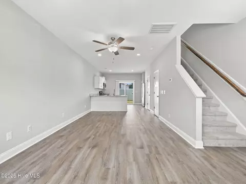 Living - 614 Jacks Crossing Dr, Hubert, NC 28539 photo 1 of 3