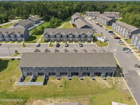 View/Area - 614 Jacks Crossing Dr, Hubert, NC 28539 photo 2 of 7