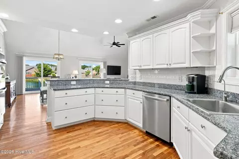 Kitchen - 512 Shell Dr, Kure Beach, NC 28449 photo 6 of 6