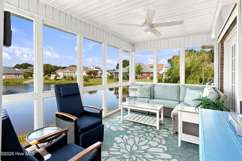 Exterior - 512 Shell Dr, Kure Beach, NC 28449 photo 7 of 9