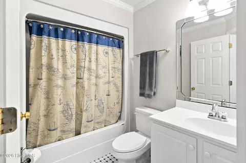 Bath - 512 Shell Dr, Kure Beach, NC 28449 photo 4 of 5