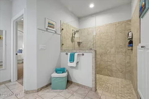Bath - 669 Jenoa Loop, Castle Hayne, NC 28429 photo 2 of 4