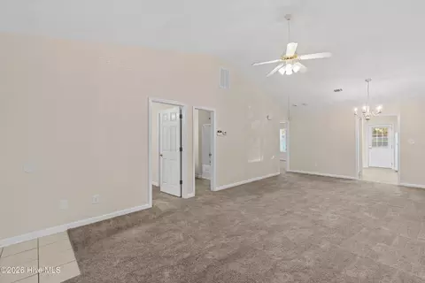 Living - 526 Edgecliff Ln, Evans, GA 30809 photo 2 of 4