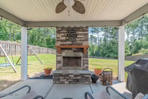 Exterior - 1812 Preservation Cir, Evans, GA 30809 photo 8 of 15