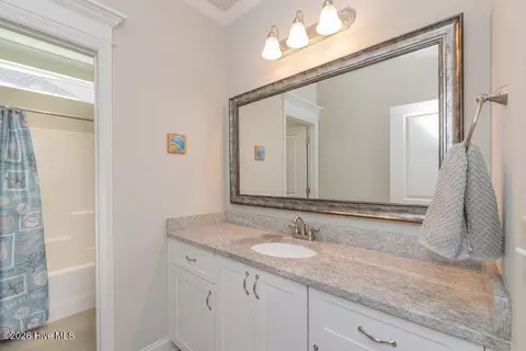 Bath - 1812 Preservation Cir, Evans, GA 30809 photo 1 of 10