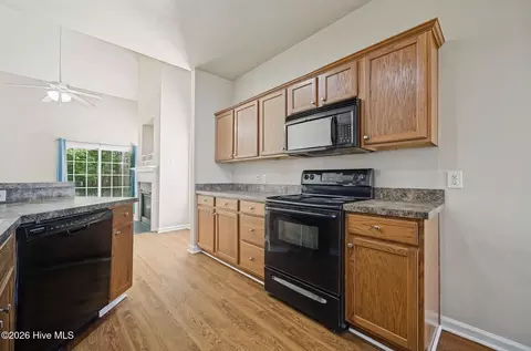 Kitchen - 115 Winborne Ln, Edenton, NC 27932 photo 2 of 4