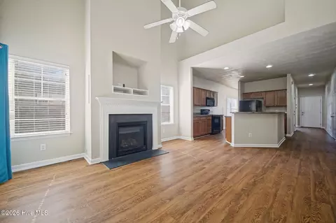 Living - 115 Winborne Ln, Edenton, NC 27932 photo 1 of 3