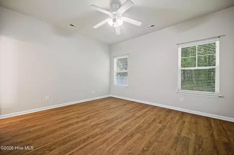 Bedroom - 115 Winborne Ln, Edenton, NC 27932 photo 4 of 8