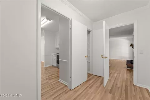 Entry Way - 128 Silver Maple Ct, Martinez, GA 30907 photo 3 of 4