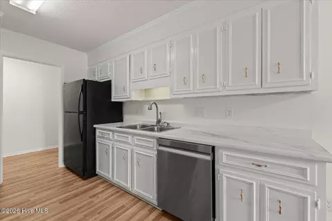 Kitchen - 128 Silver Maple Ct, Martinez, GA 30907 photo 1 of 2