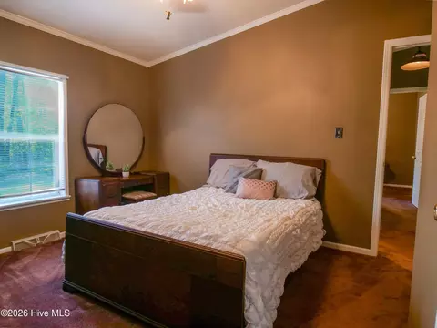 Bedroom - 6509 Marks Rd, Cameron, NC 28326 photo 3 of 6