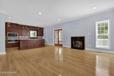 Living - 305 Hickory Ln, Hampstead, NC 28443 photo 1 of 5