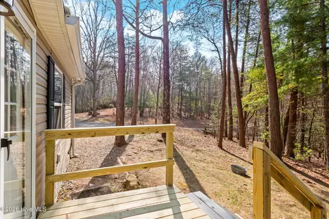 Exterior - 89 Kanati Trl, Murphy, NC 28906 photo 2 of 13