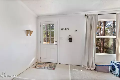 Entry Way - 89 Kanati Trl, Murphy, NC 28906 photo 1 of 5