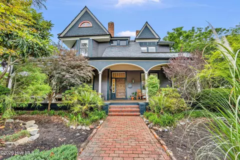 118 S 4th St, Wilmington, NC 28401