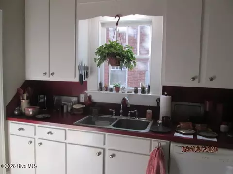 Kitchen - 104 E 13th St, Washington, NC 27889 photo 2 of 2