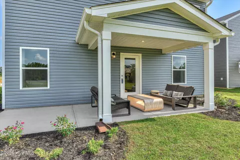 Exterior - 249 Sparrow Ln, Thomson, GA 30824 photo 10 of 11