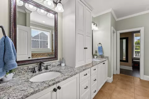 Bath - 4037 Dewaal St, Evans, GA 30809 photo 1 of 12