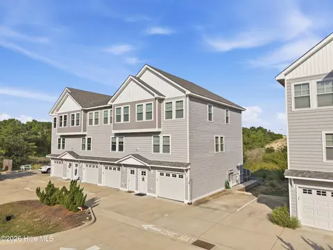 Other - 902 W Corrigan St #A, Kill Devil Hills, NC 27948 photo 1 of 2