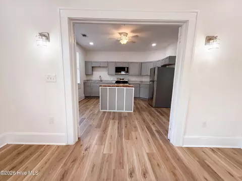 Entry Way - 114 Ellis St, Augusta, GA 30901 photo 1 of 1