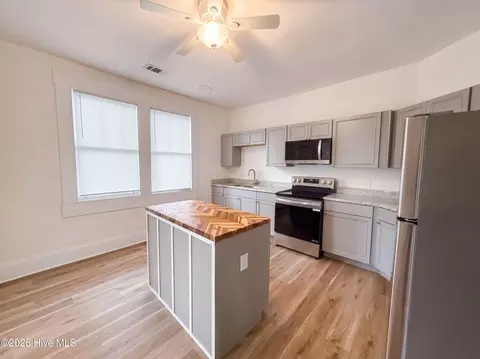 Kitchen - 114 Ellis St, Augusta, GA 30901 photo 1 of 1